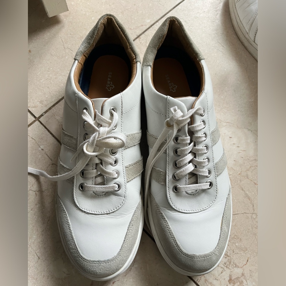 Men’s  size 9 vintage sears shoe